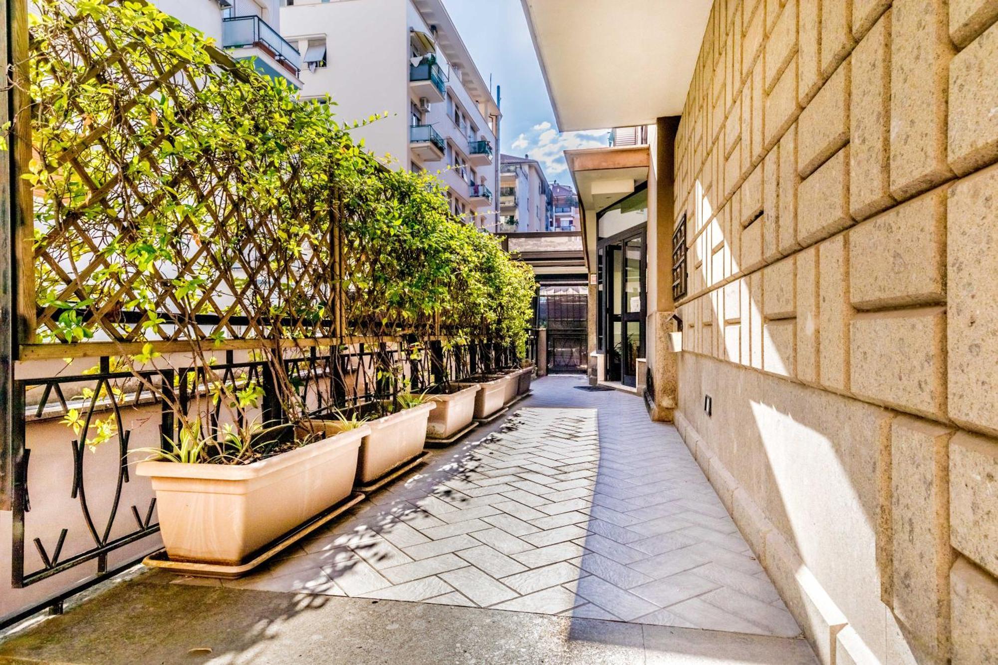 Attico trilocale in zona Farnesina Appartamento Roma Esterno foto